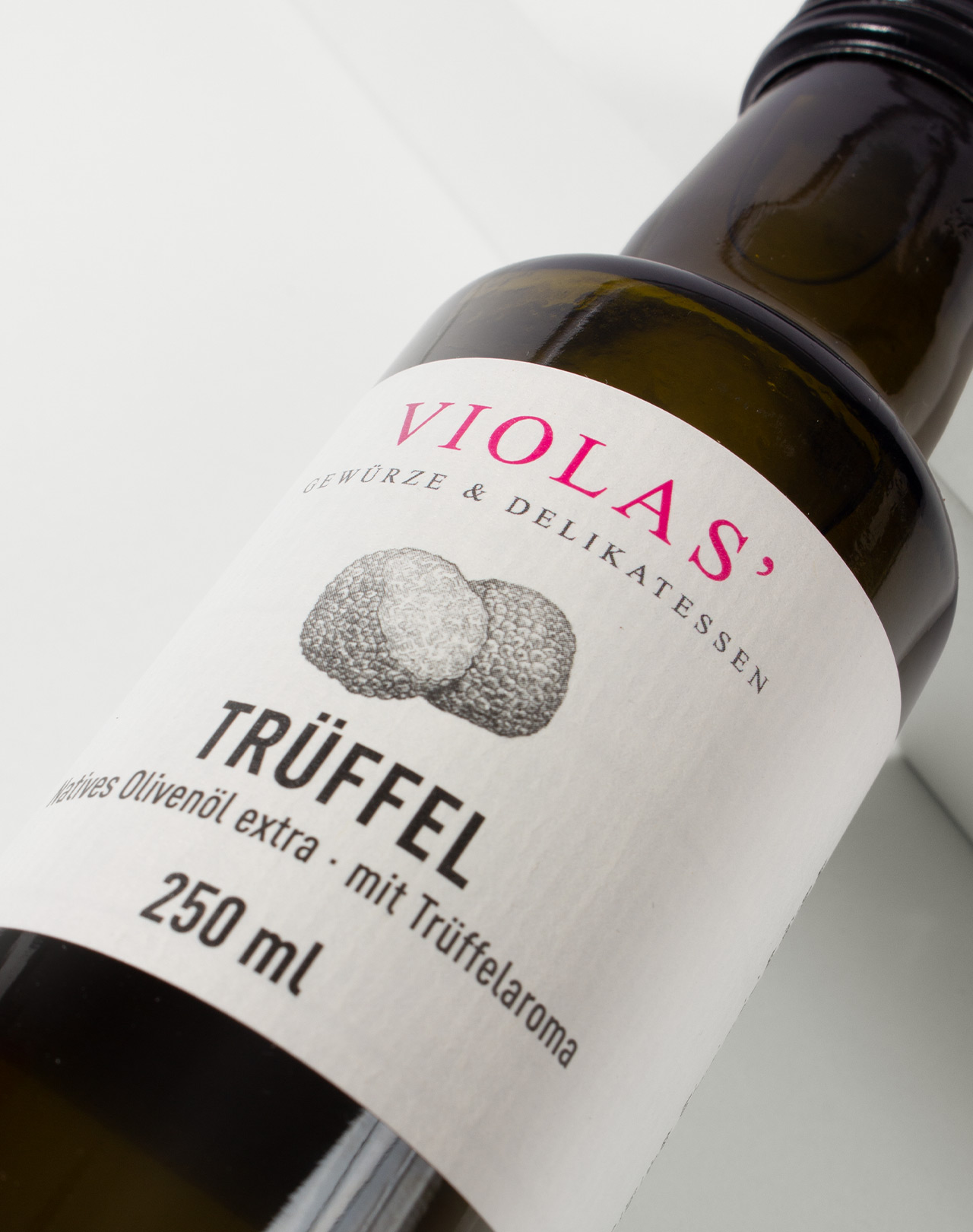 VIOLAS’ Olivenöl »Trüffel«