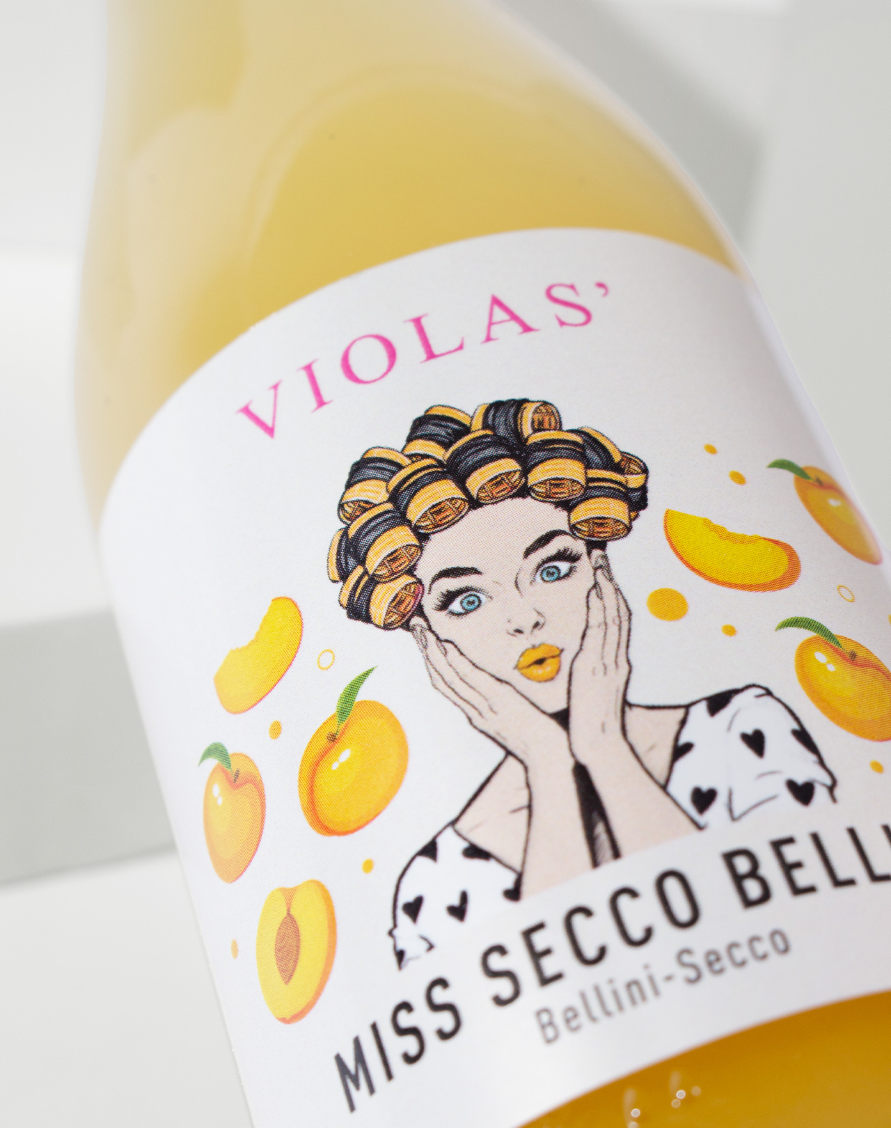 VIOLAS’ Miss Secco Bellini