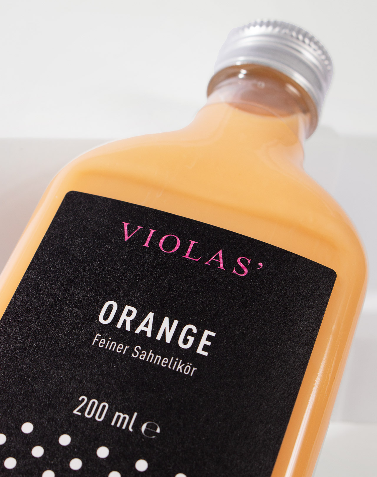 VIOLAS’ kleiner Sahnelikör Orange VIOLAS’ kleiner Sahnelikör Orange