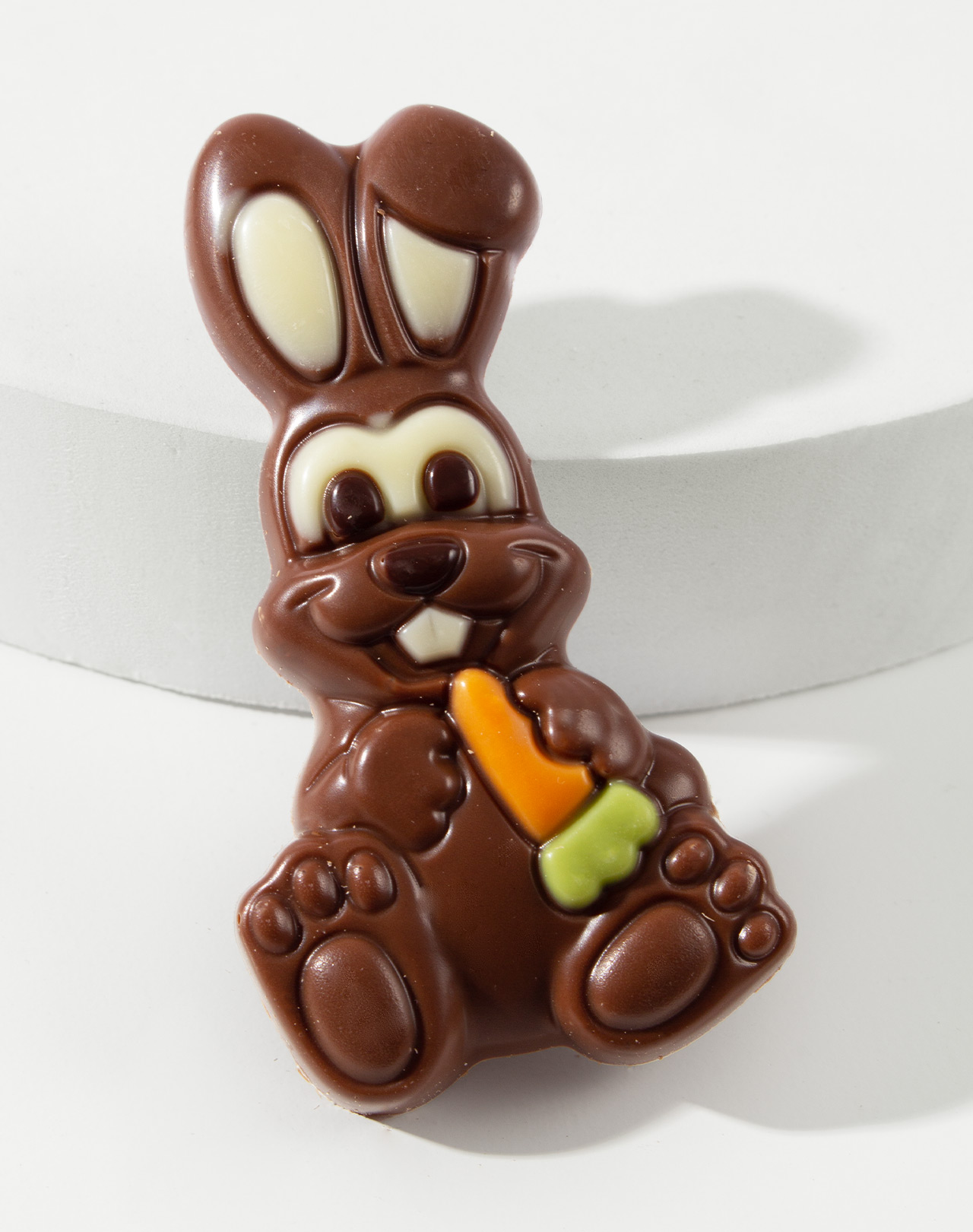 Hase mit Möhrchen
